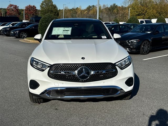 2025 Mercedes-Benz GLC 300