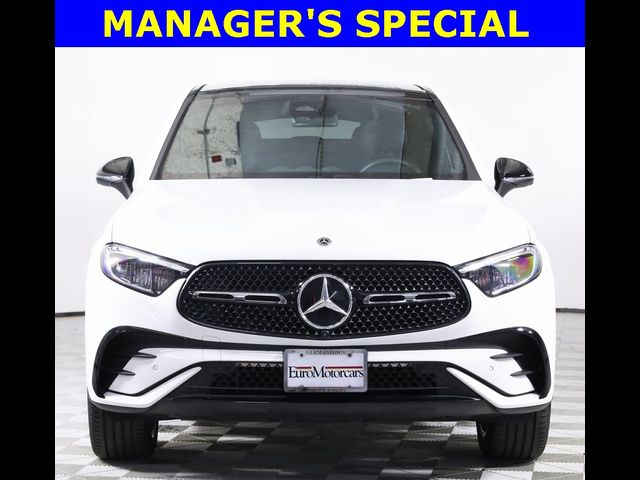 2025 Mercedes-Benz GLC 300