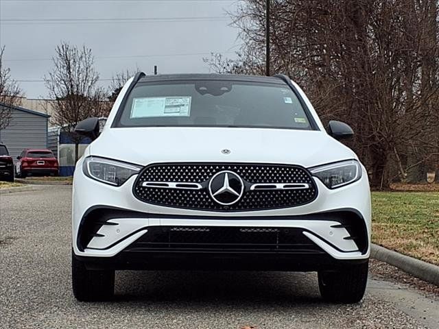 2025 Mercedes-Benz GLC 350e