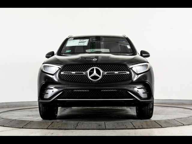 2025 Mercedes-Benz GLC 350e