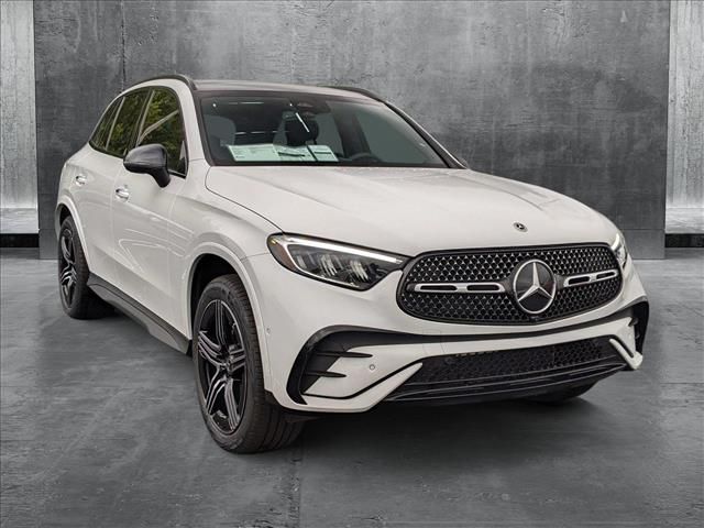 2025 Mercedes-Benz GLC 350e
