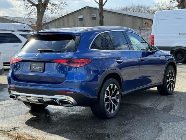 2025 Mercedes-Benz GLC 350e