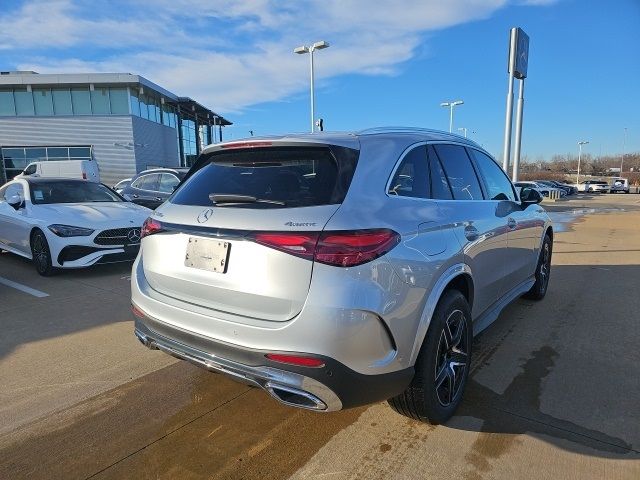 2025 Mercedes-Benz GLC 350e