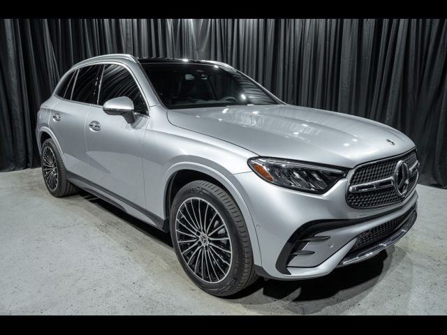 2025 Mercedes-Benz GLC 350e