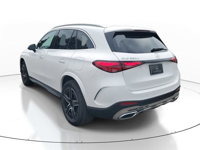 2025 Mercedes-Benz GLC 350e