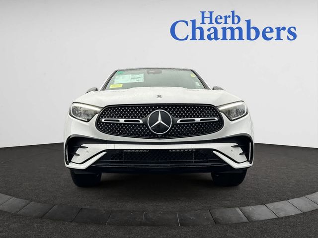 2025 Mercedes-Benz GLC 300