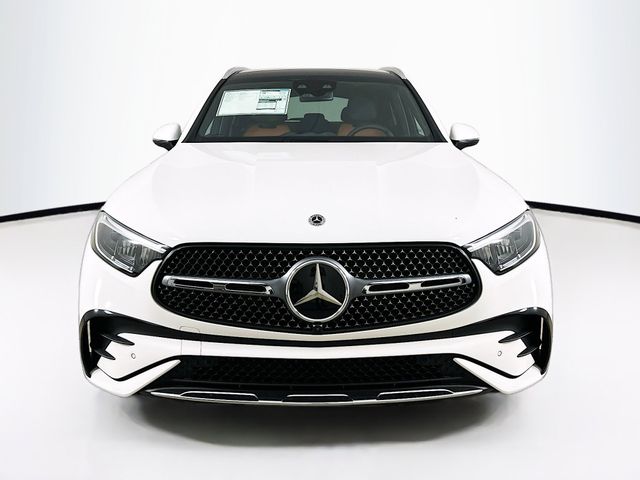 2025 Mercedes-Benz GLC 300