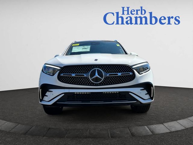 2025 Mercedes-Benz GLC 300