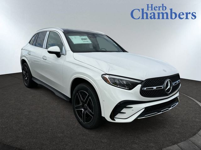 2025 Mercedes-Benz GLC 300