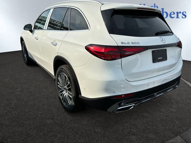 2025 Mercedes-Benz GLC 300