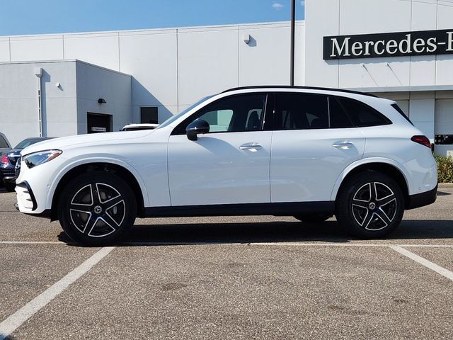 2025 Mercedes-Benz GLC 300