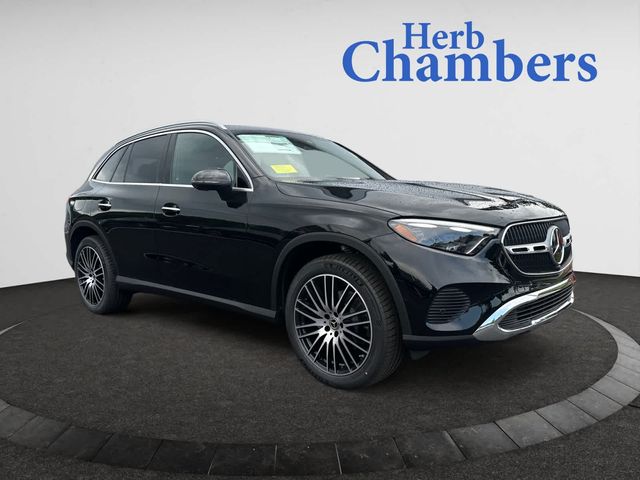 2025 Mercedes-Benz GLC 300