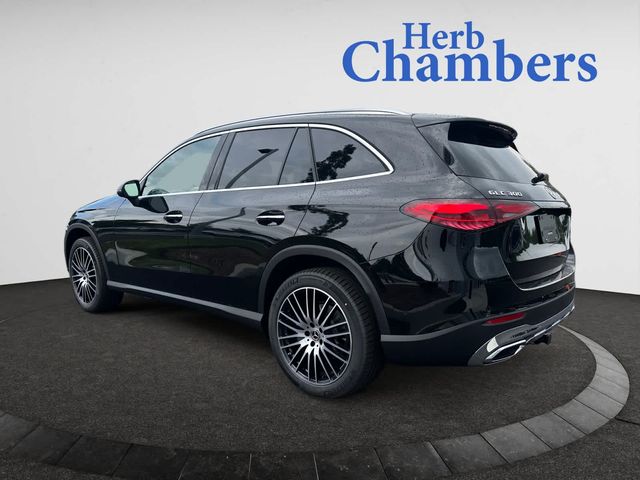 2025 Mercedes-Benz GLC 300