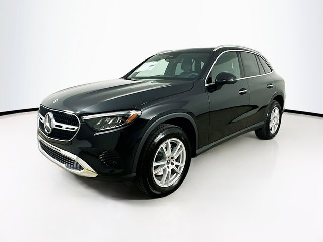 2025 Mercedes-Benz GLC 300