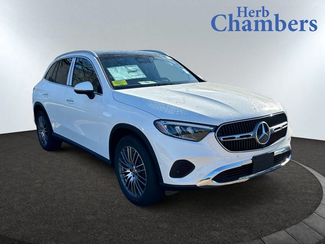 2025 Mercedes-Benz GLC 300