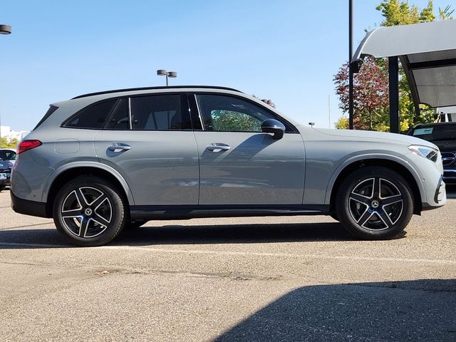 2025 Mercedes-Benz GLC 300