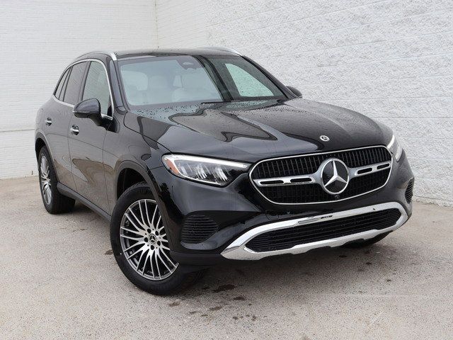 2025 Mercedes-Benz GLC 300