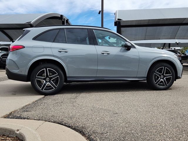 2025 Mercedes-Benz GLC 300