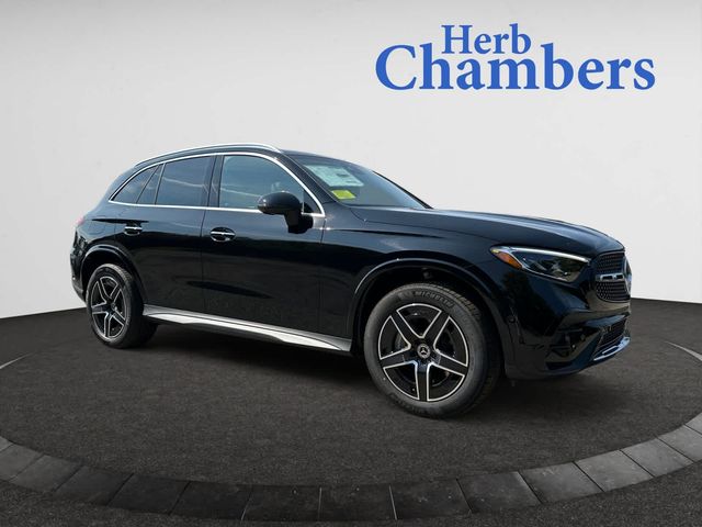 2025 Mercedes-Benz GLC 300