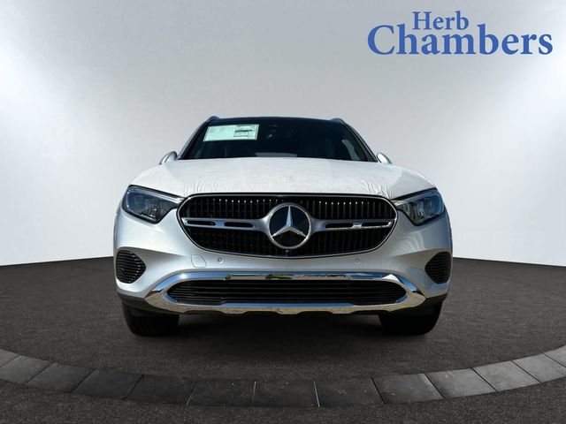 2025 Mercedes-Benz GLC 300