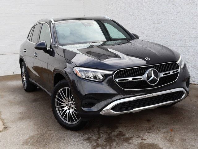 2025 Mercedes-Benz GLC 300