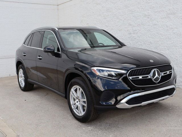 2025 Mercedes-Benz GLC 300