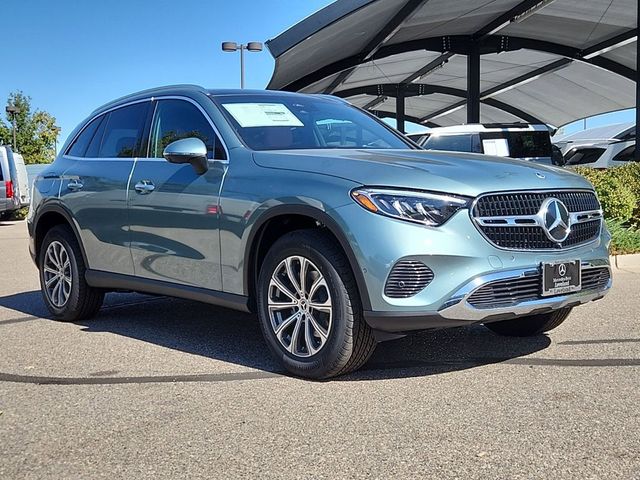 2025 Mercedes-Benz GLC 300