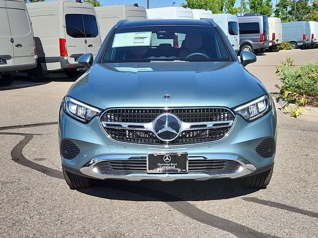 2025 Mercedes-Benz GLC 300