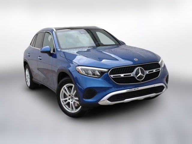 2025 Mercedes-Benz GLC 300