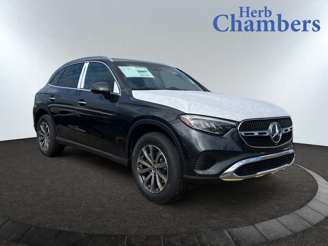 2025 Mercedes-Benz GLC 300