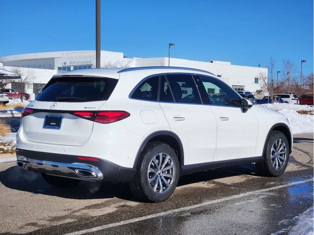 2025 Mercedes-Benz GLC 300