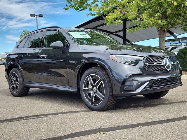 2025 Mercedes-Benz GLC 300