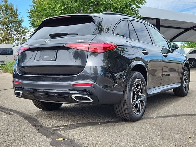 2025 Mercedes-Benz GLC 300