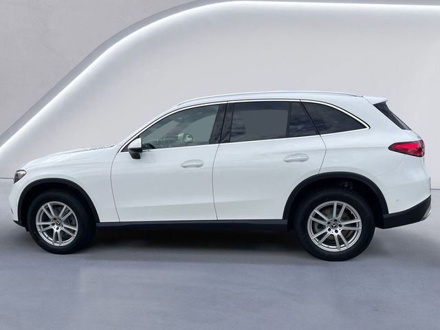 2025 Mercedes-Benz GLC 300