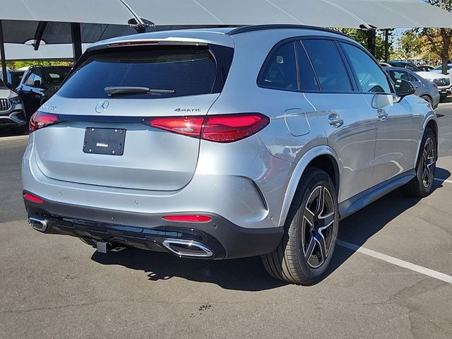 2025 Mercedes-Benz GLC 300