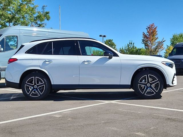 2025 Mercedes-Benz GLC 300