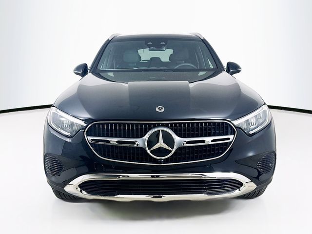 2025 Mercedes-Benz GLC 300