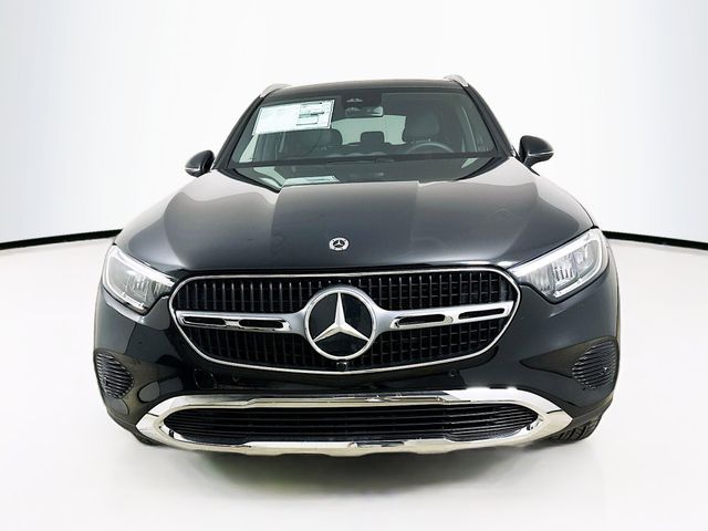 2025 Mercedes-Benz GLC 300