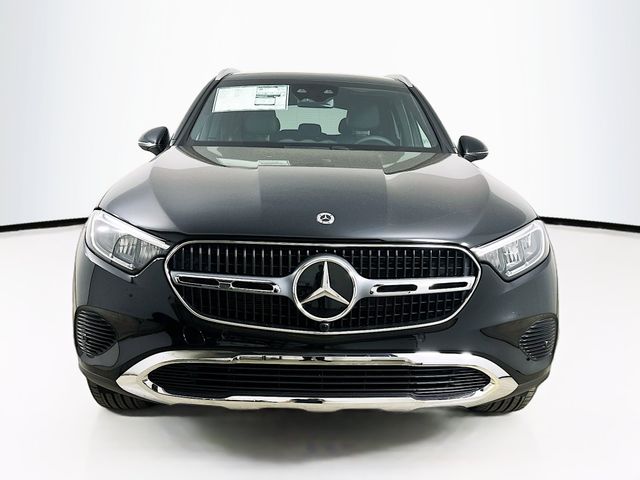 2025 Mercedes-Benz GLC 300