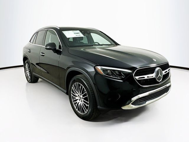 2025 Mercedes-Benz GLC 300