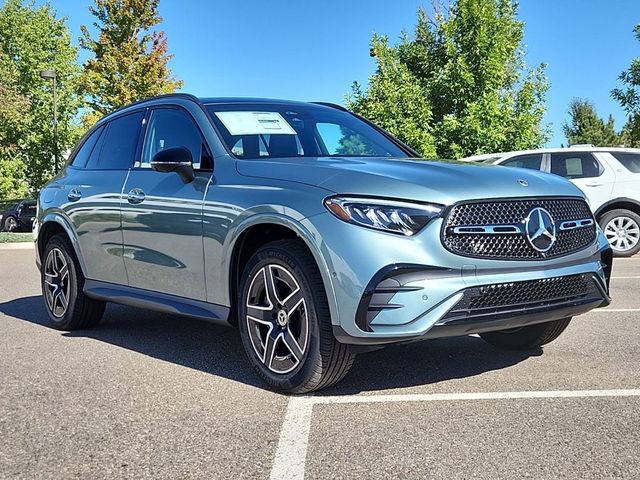 2025 Mercedes-Benz GLC 300