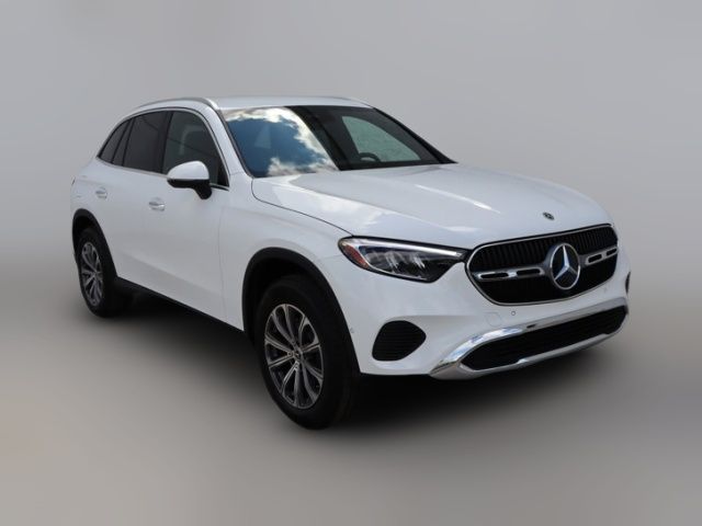 2025 Mercedes-Benz GLC 300