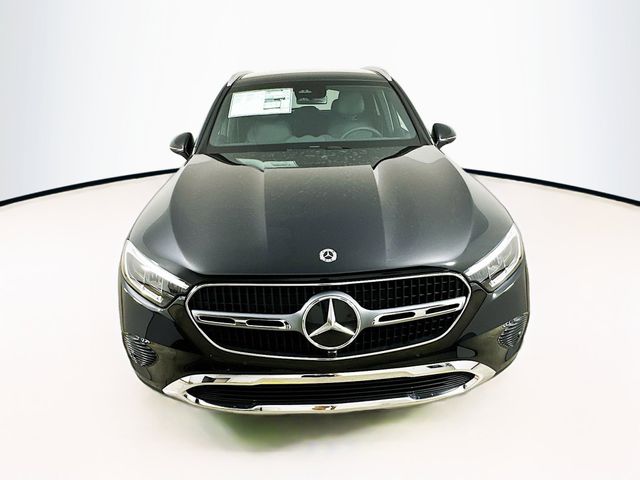 2025 Mercedes-Benz GLC 300