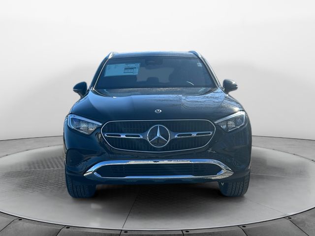 2025 Mercedes-Benz GLC 300