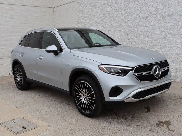 2025 Mercedes-Benz GLC 300