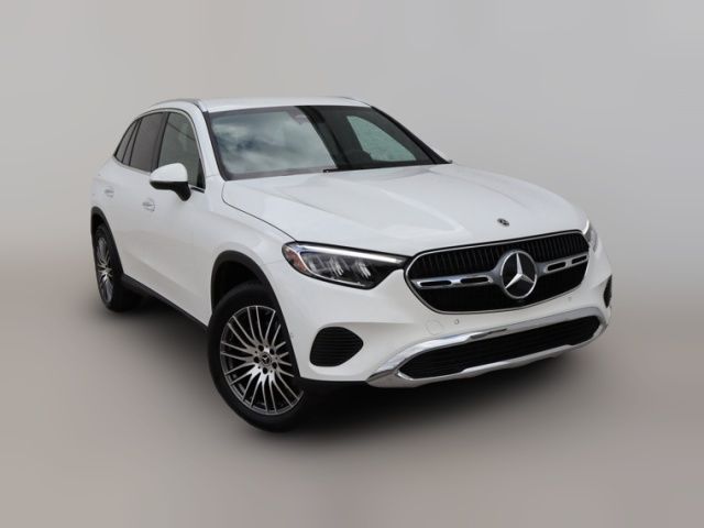 2025 Mercedes-Benz GLC 300