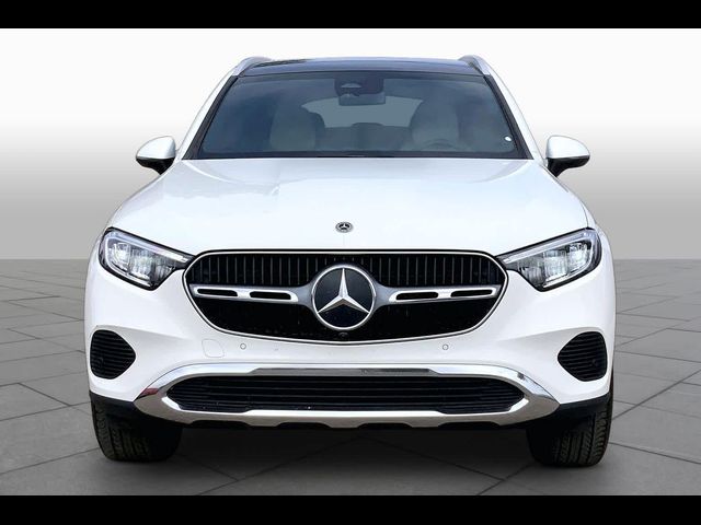 2025 Mercedes-Benz GLC 300