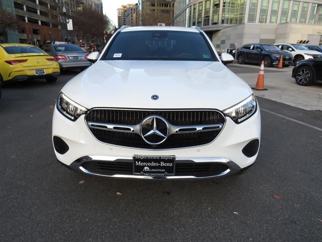 2025 Mercedes-Benz GLC 300