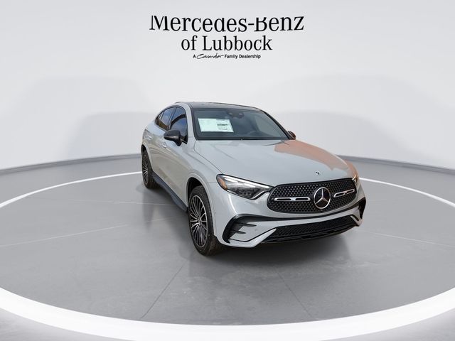 2025 Mercedes-Benz GLC 300