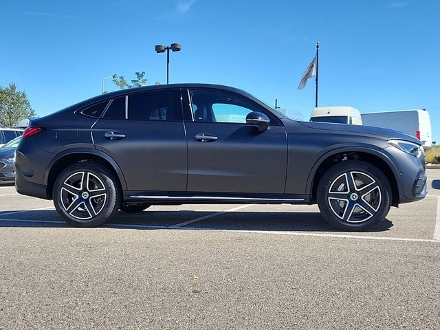 2025 Mercedes-Benz GLC 300